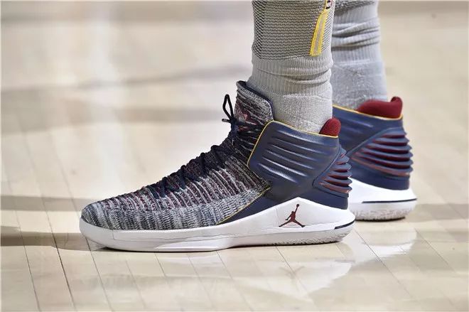 英雄联盟有礼投注-风云突变！罗马冲刺阶段迎来里程碑；NBA常规赛版图或变；态度坚定；球探报告显示潜力的简单介绍